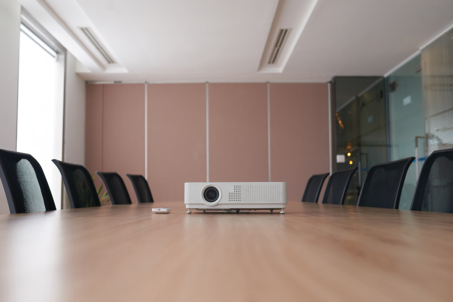 Toplantı salonu.jpg